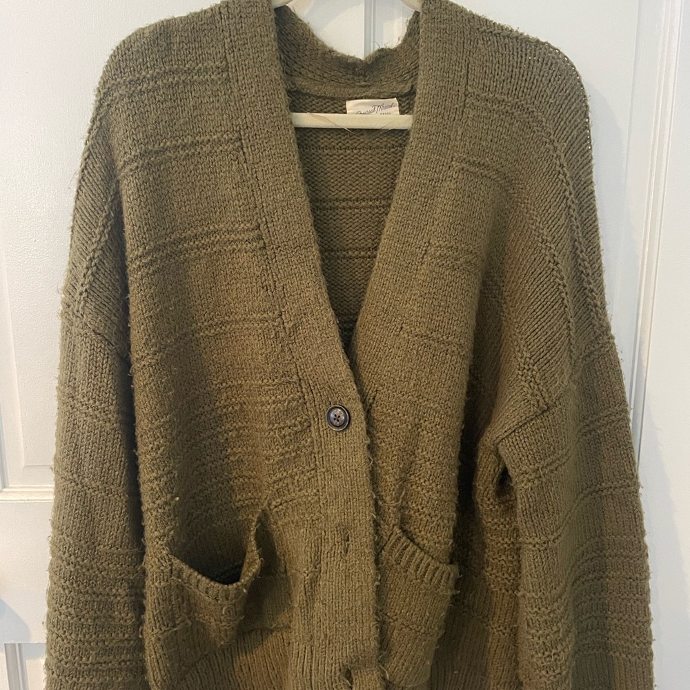 Universal Thread Green Chunky Knit Cardigan